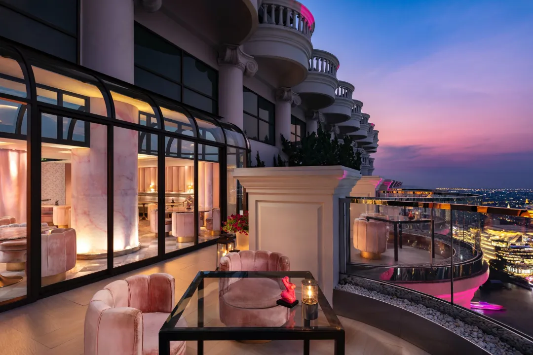 Odysseys Travel - Tower Club at Lebua - Restaurants - Pink Bar