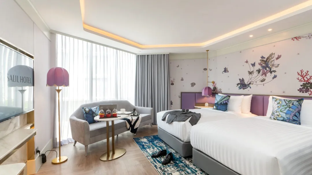 Odysseys Travel - The Salil Hotel Riverside Bangkok - Deluxe River View - Bedroom