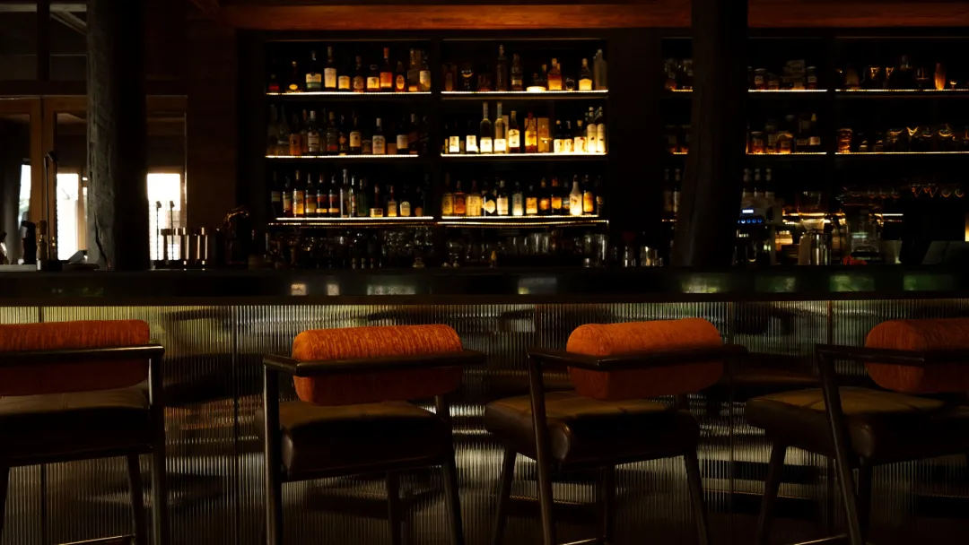 Odysseys Travel - Aleenta Retreat Chiang Mai - 1892 Bar - Interior