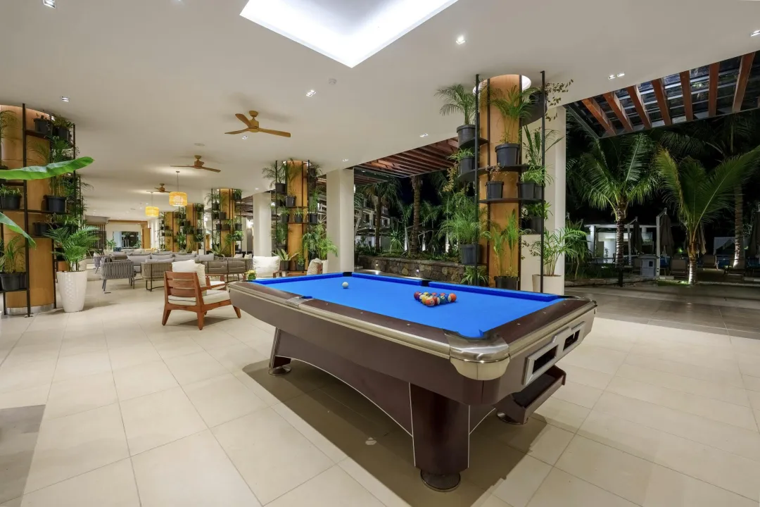 Ocean's Creek Beach Hotel - Pool Table