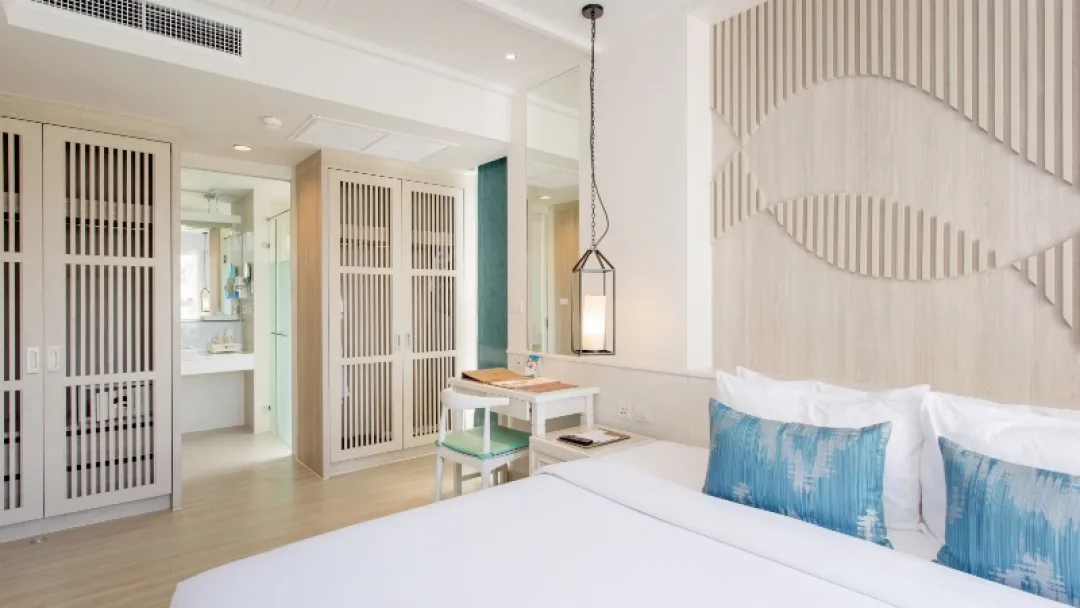 Two Bedroom Teen Suite - King Bed