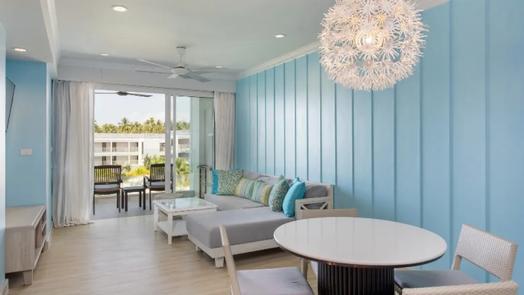 Two Bedroom Teen Suite - Seating Aeria