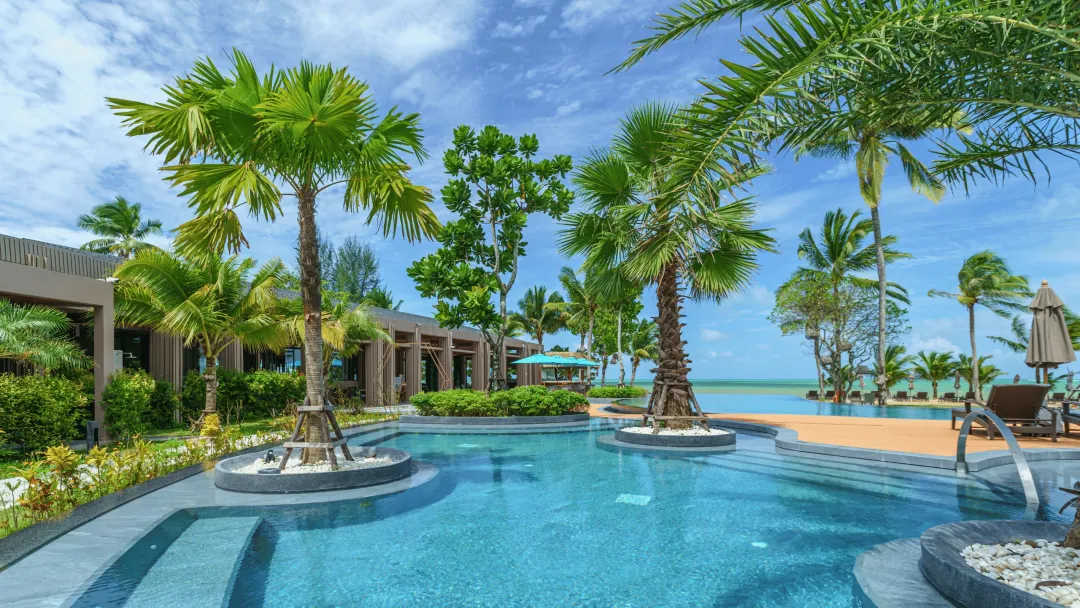 La Flora Khao Lak -Cave Clbu Pool Bar