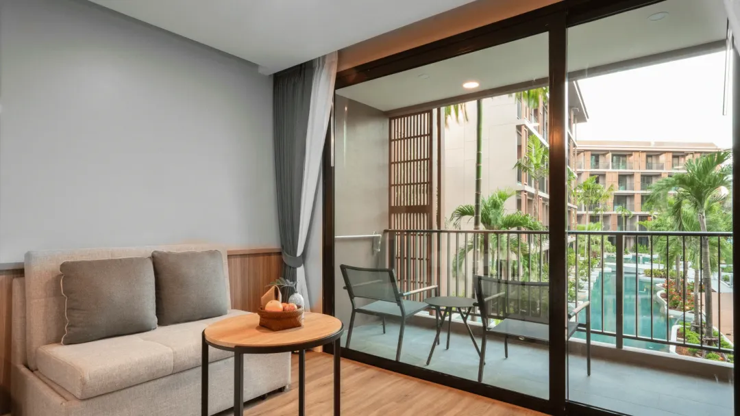 Odysseys Travel - La Flora Khao Lak - Rooms - Flora Room - Balcony