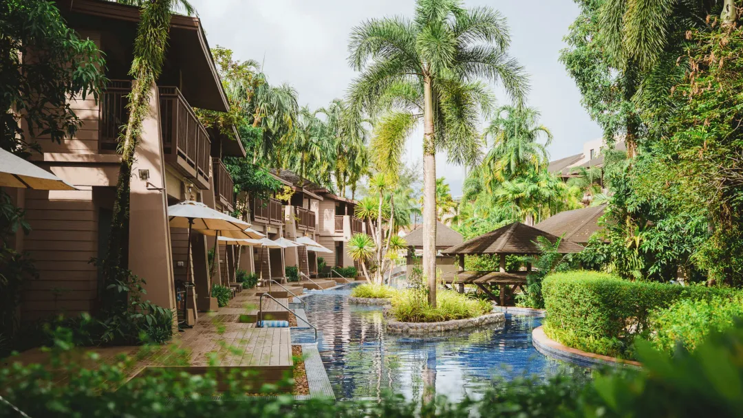 Odysseys Travel - La Flora Khao Lak - Restaurants - Regina Bar