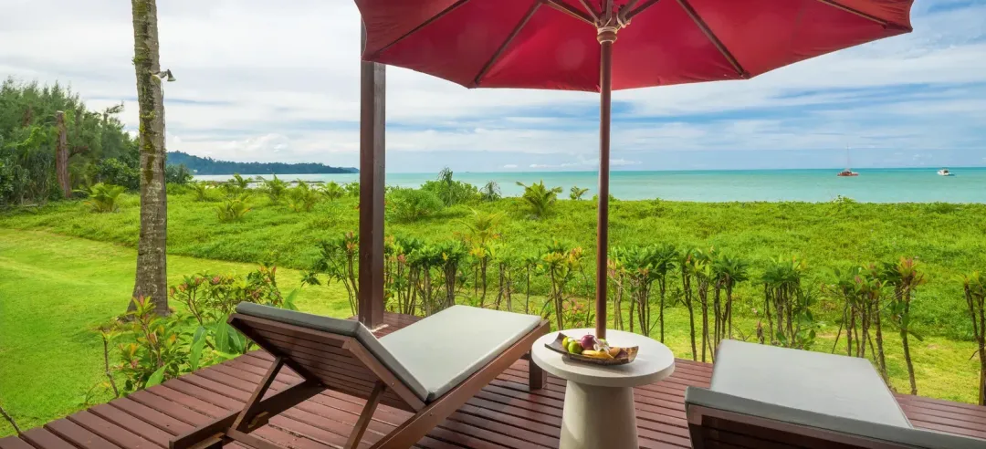 Odysseys Travel - Ramada Resort by Wyndham Khao Lak - Rooms - Oceanfront Villa - Terrace