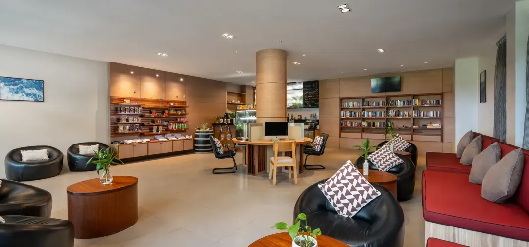 Odysseys Travel - Ramada Resort by Wyndham Khao Lak - Restaurants - The Mellow Bean
