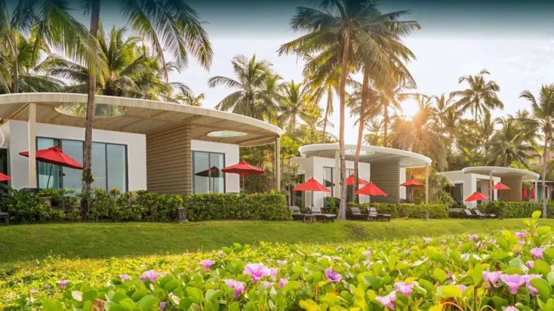 Odysseys Travel - Ramada Resort by Wyndham Khao Lak - Garden