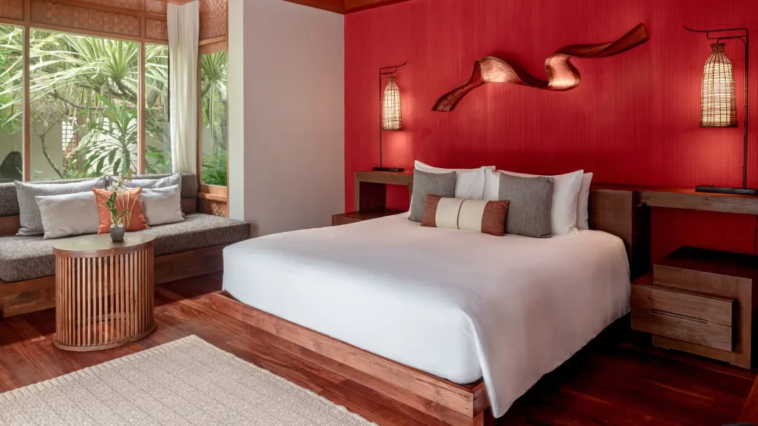 Pool Suite - Bedroom