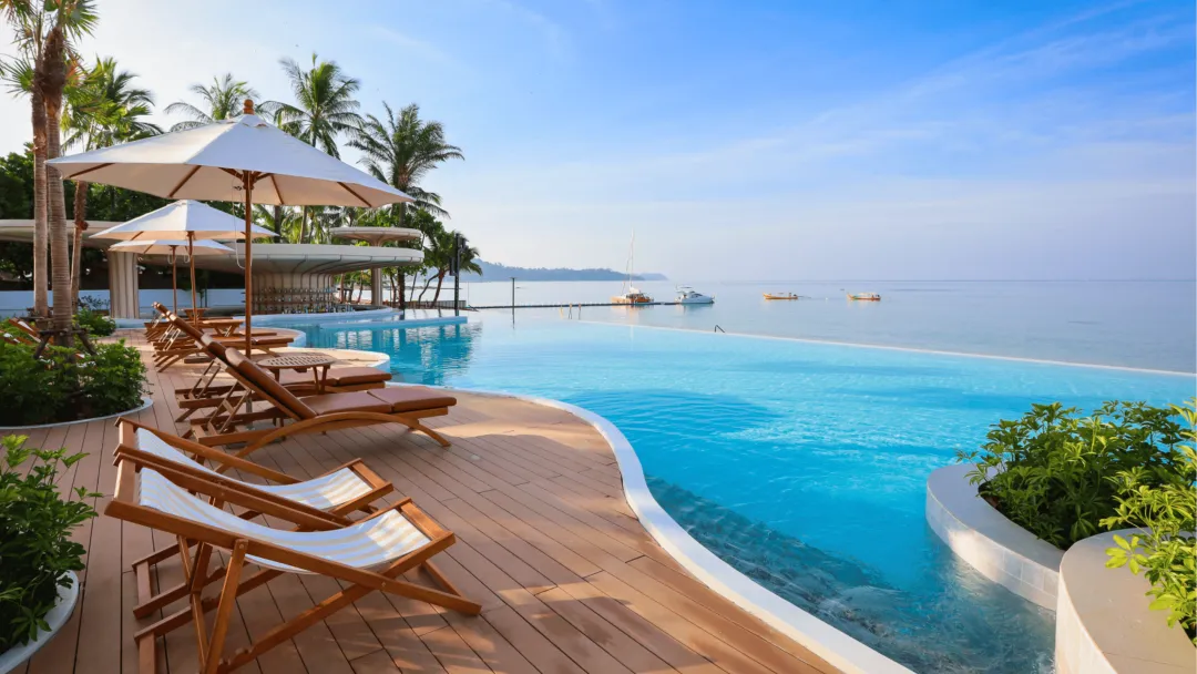 La Solaya Khao Lak - Pool with Sea View