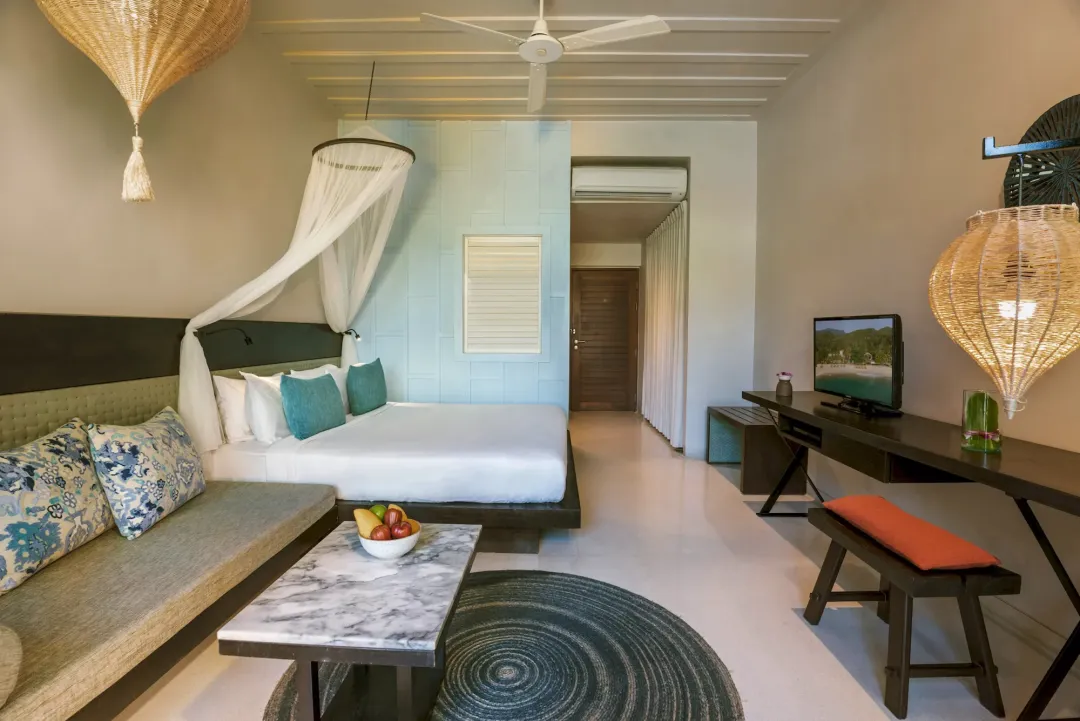 Deluxe Room - Bedroom