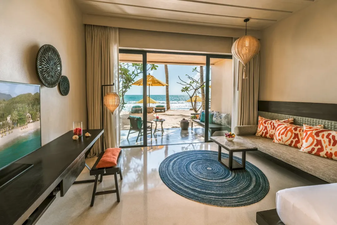 Ocean Front Deluxe Room - Seating Aeria