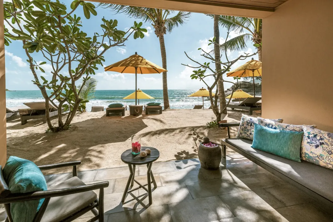 Ocean Front Deluxe Room - Terrace Lounge