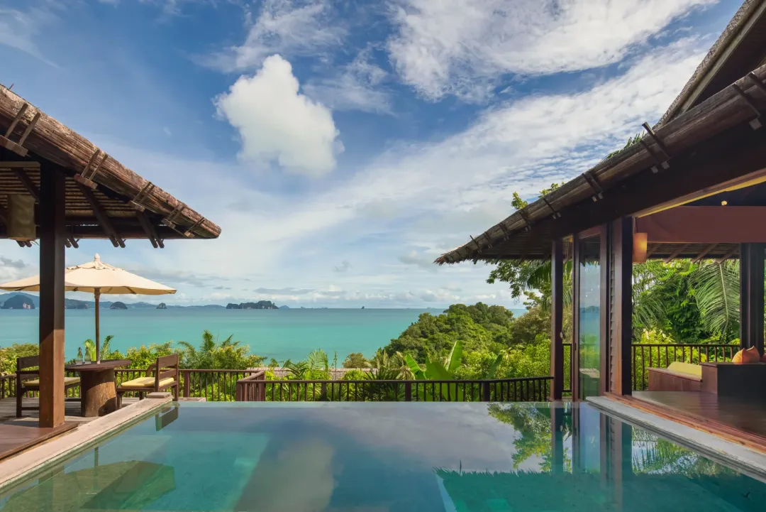 Ocean Pool Villa - Pool with Sea View