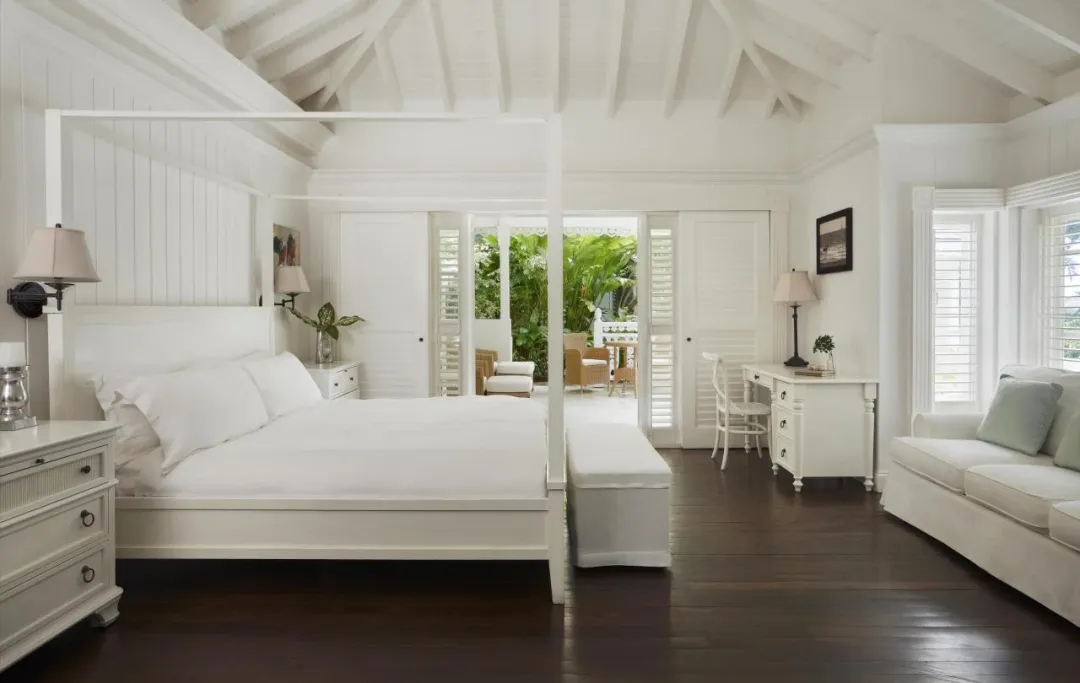 Odysseys Travel - Sugar Beach, A Viceroy Resort  - Rooms - Luxury Villa - King Bed
