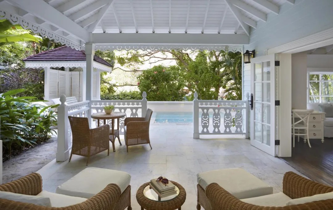 Odysseys Travel - Sugar Beach, A Viceroy Resort  - Rooms - Luxury Villa - Patio