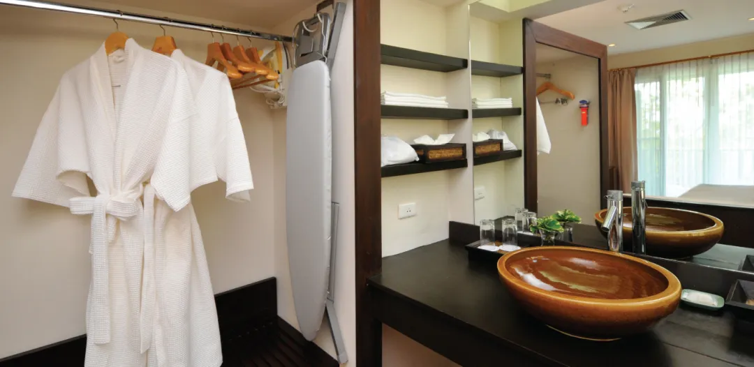 Coral Deluxe Studio - Bathroom