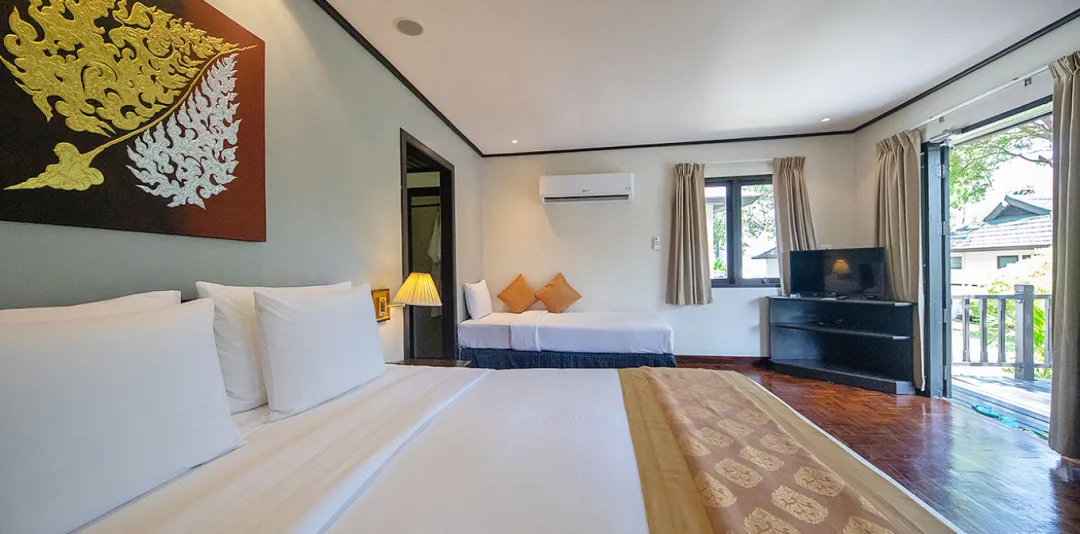 Superior Bungalow - Bedroom