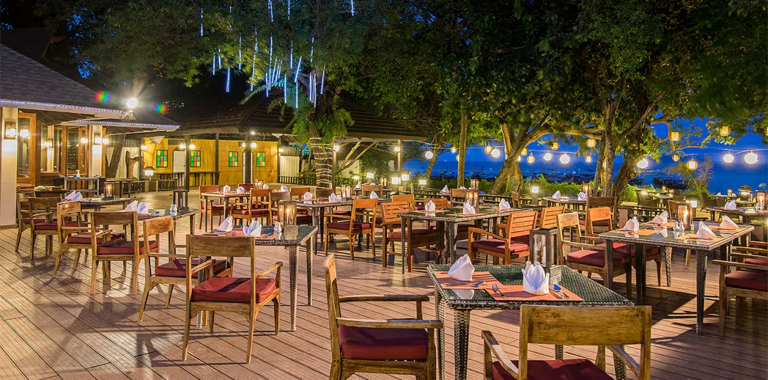 Tai Rom Prao Restaurant