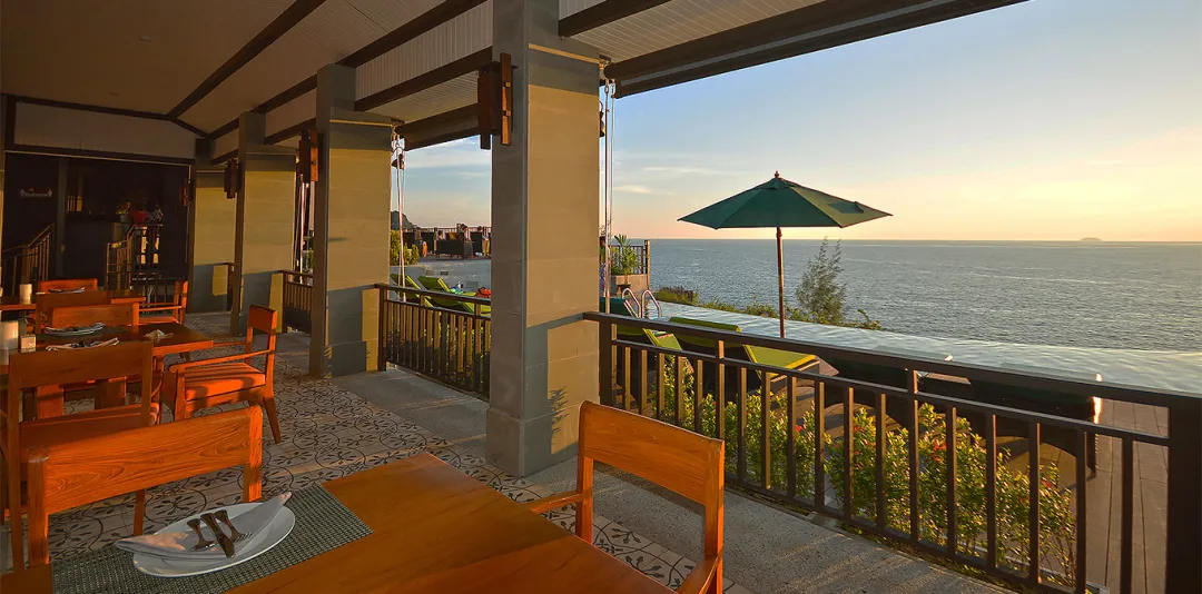 Sunset Restaurant