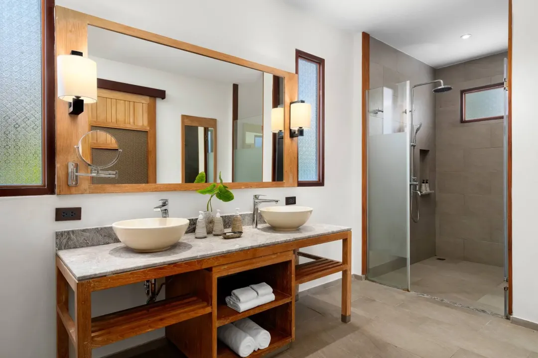 Deluxe Premium Bungalow - Bathroom