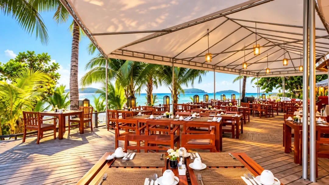 Odysseys Travel - Centara Koh Chang Tropicana Resort - Restaurants - Sea Breeze Restaurant - Under Canopy