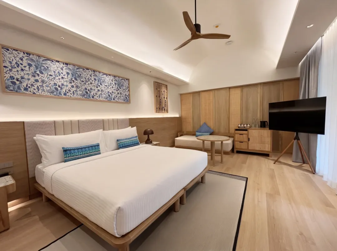 Superior Garden - Bedroom