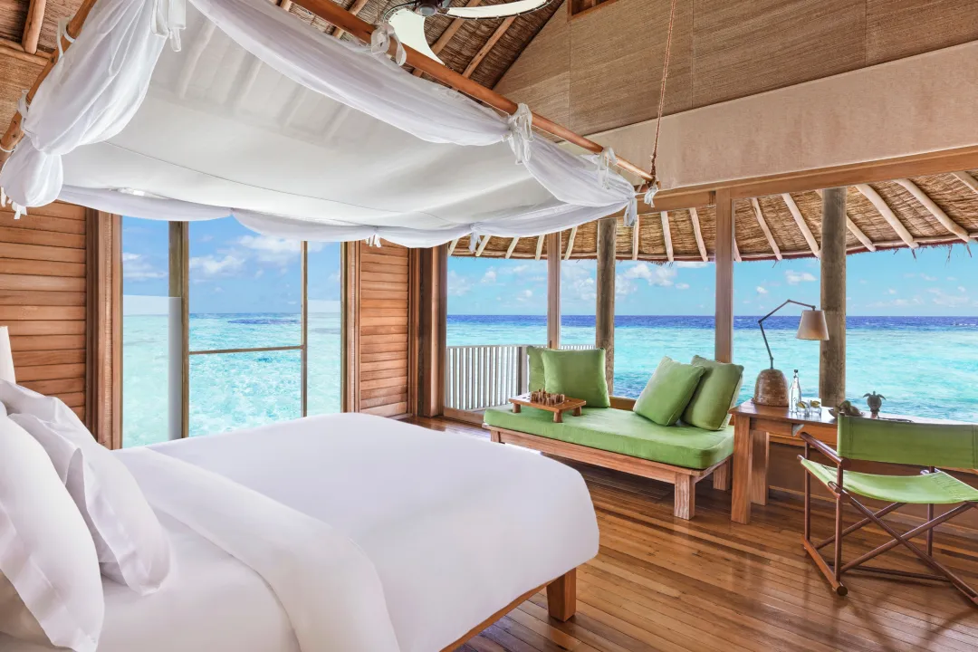 Odysseys Travel - Six Senses Laamu - Lagoon Water Villa - King Bed