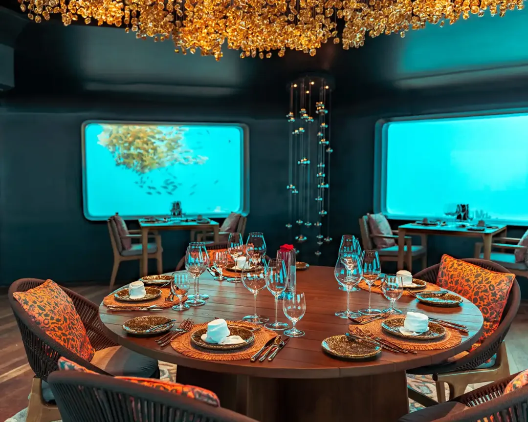 Odysseys Travel - Meyyafushi Maldives - Underwater Restaurant