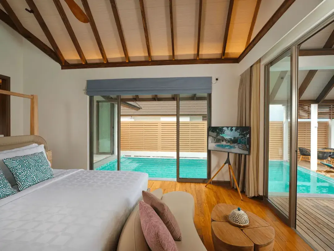 Odysseys Travel - Meyyafushi Maldives - Semi Ocean Pool Suite - King Bed