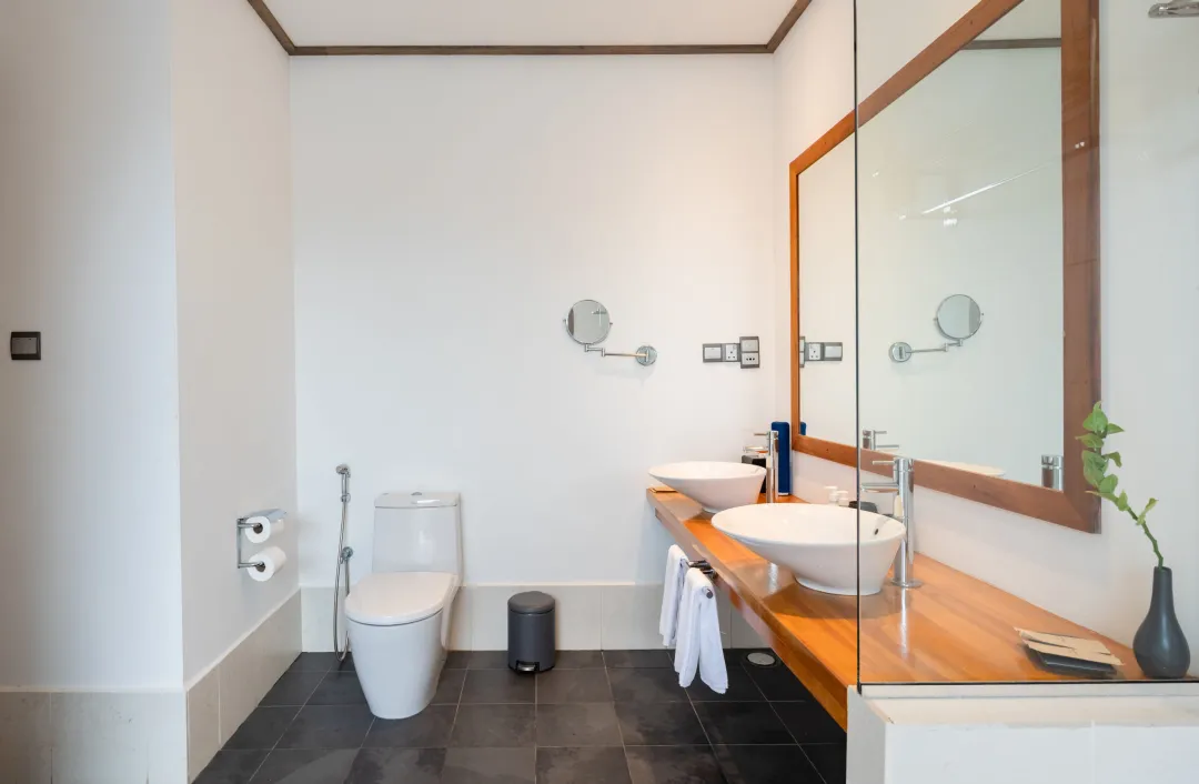 Jacuzzi Water Villa - Bathroom