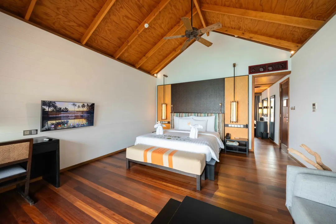 Jacuzzi Water Villa - Bedroom