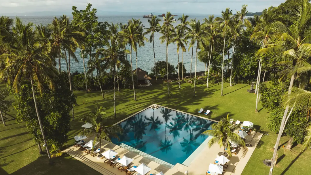 Alila Manggis - Pool View