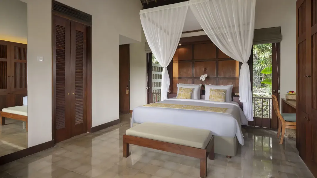 Guest Room - Bedroom