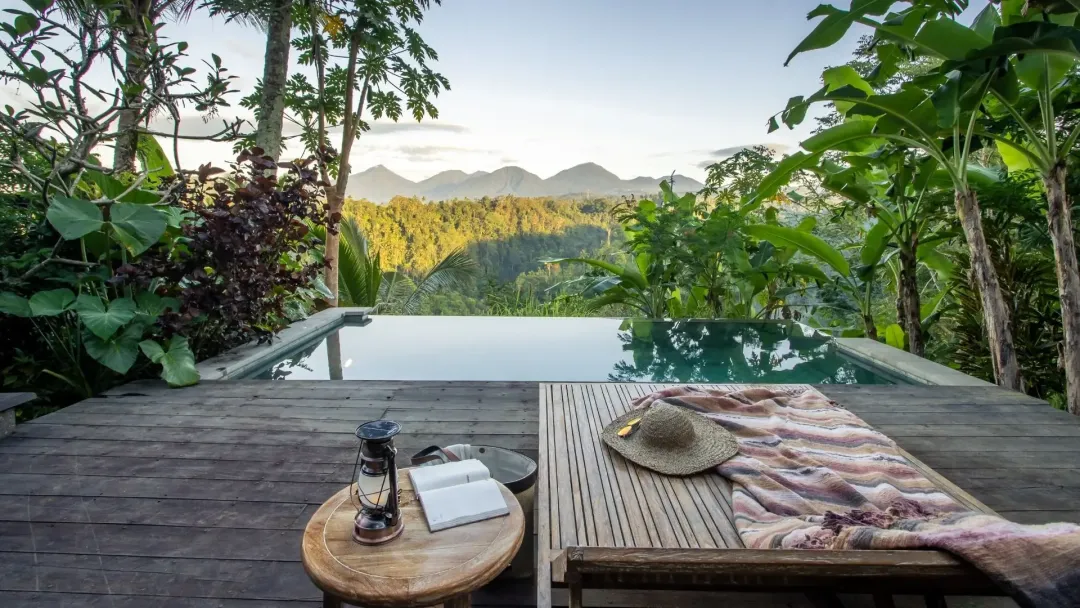 Seven Peaks Pool Bale - Pool with View