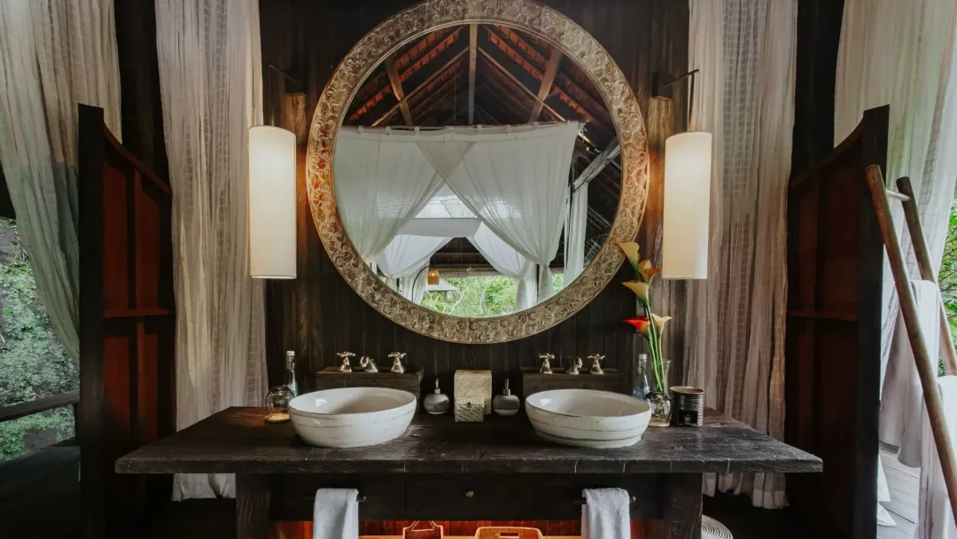 Buahan Valley Pool Bale - Bathroom