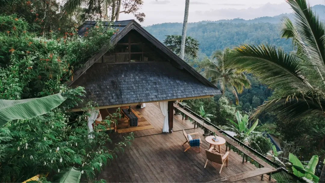 Buahan Valley Pool Bale - Villa View