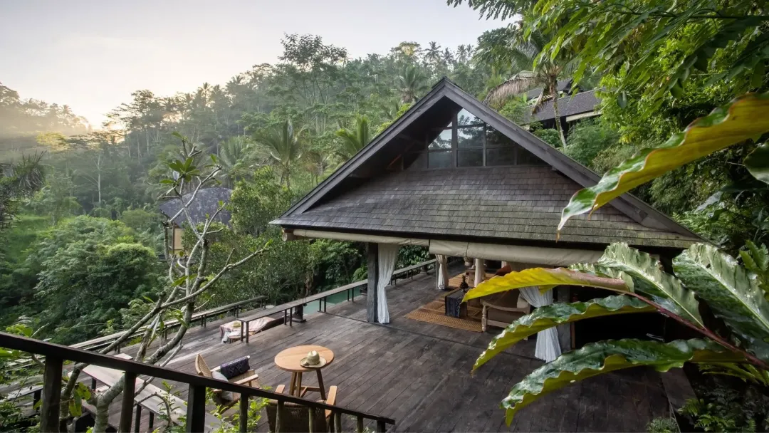 Rainforest Pool Bale - Villa Over View