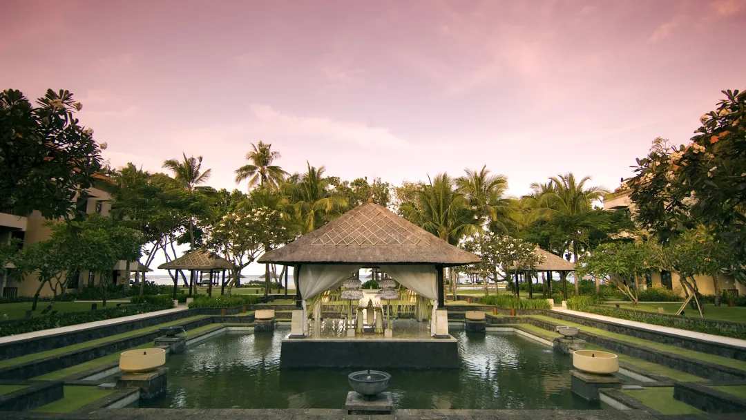 Conrad Bali  - Water Garden