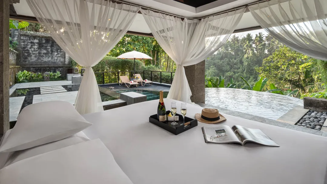 Valley Pool Villa - Pool Lounge