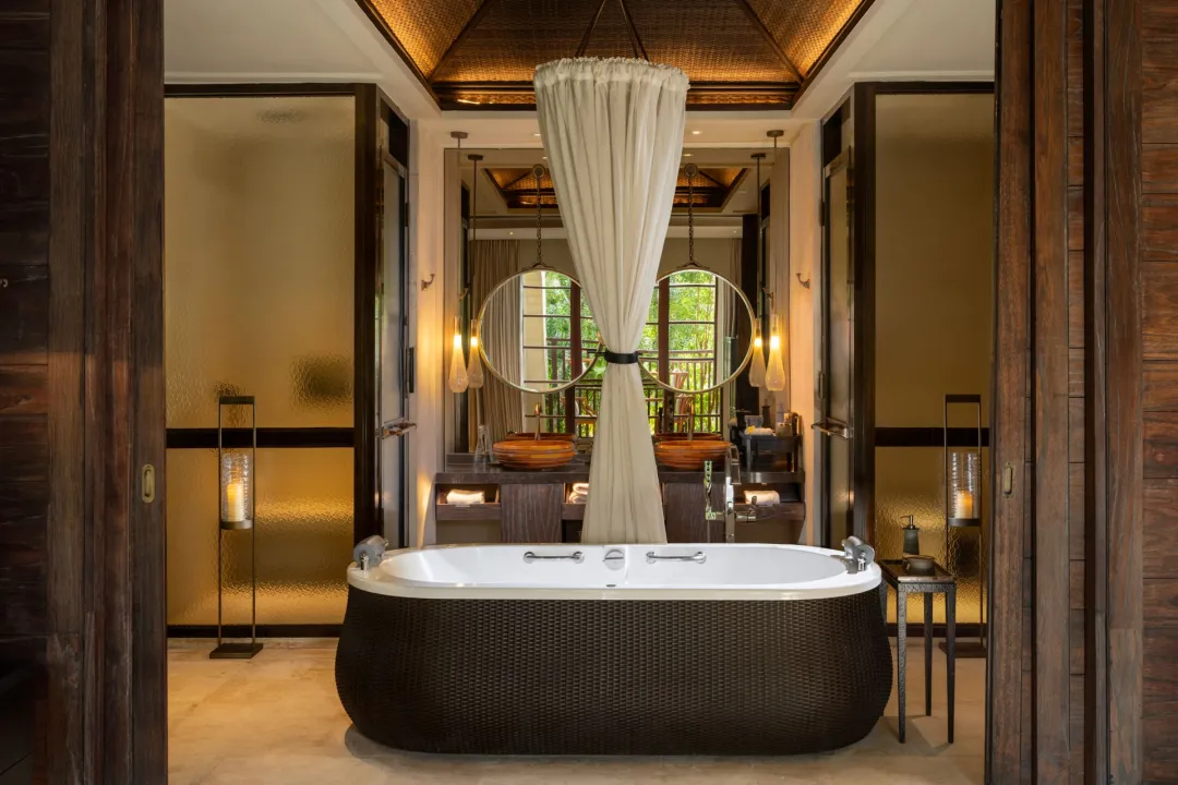 Reserve Suite - Bathroom
