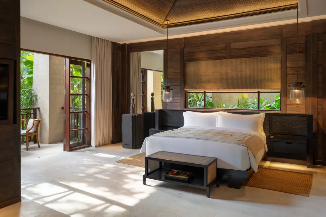Reserve Suite - King Bedroom