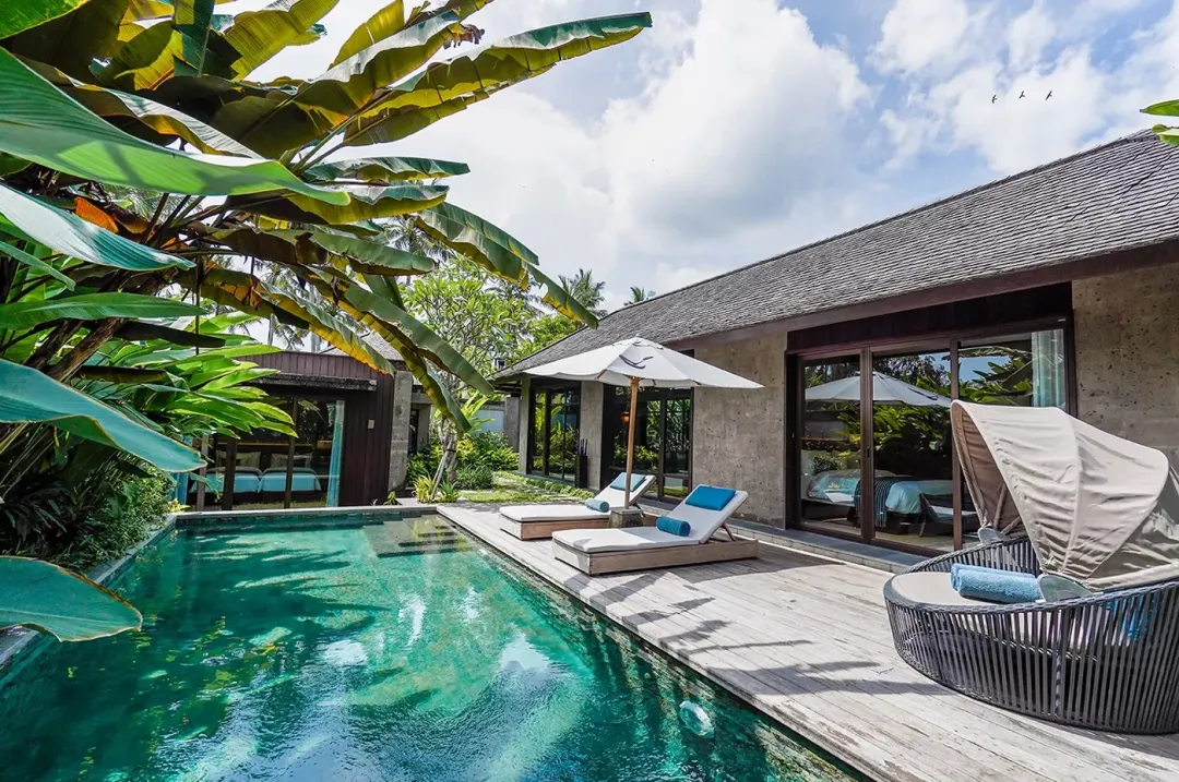 Two Bedroom Pool Villa - Pool Lounge