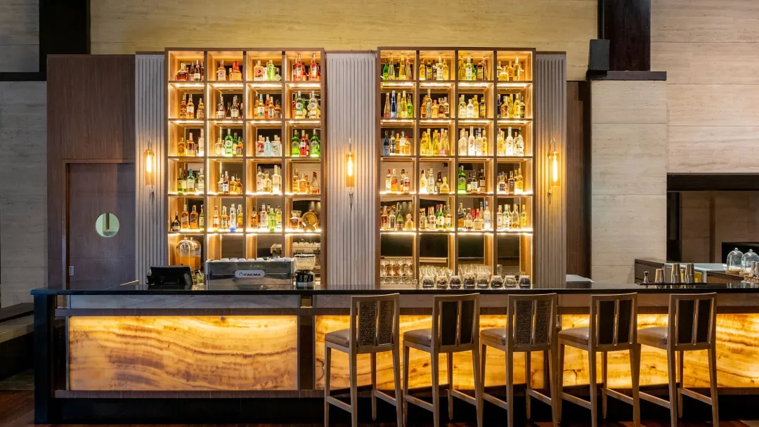 Odysseys Travel - Conrad Bali - Restaurants - Lobby Lounge