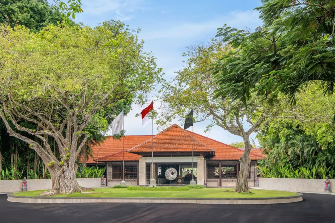 The Laguna, a Luxury Collection Resort & Spa - Porte Cochere