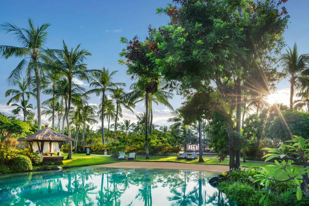 The Laguna, a Luxury Collection Resort & Spa - Swimmable Pool