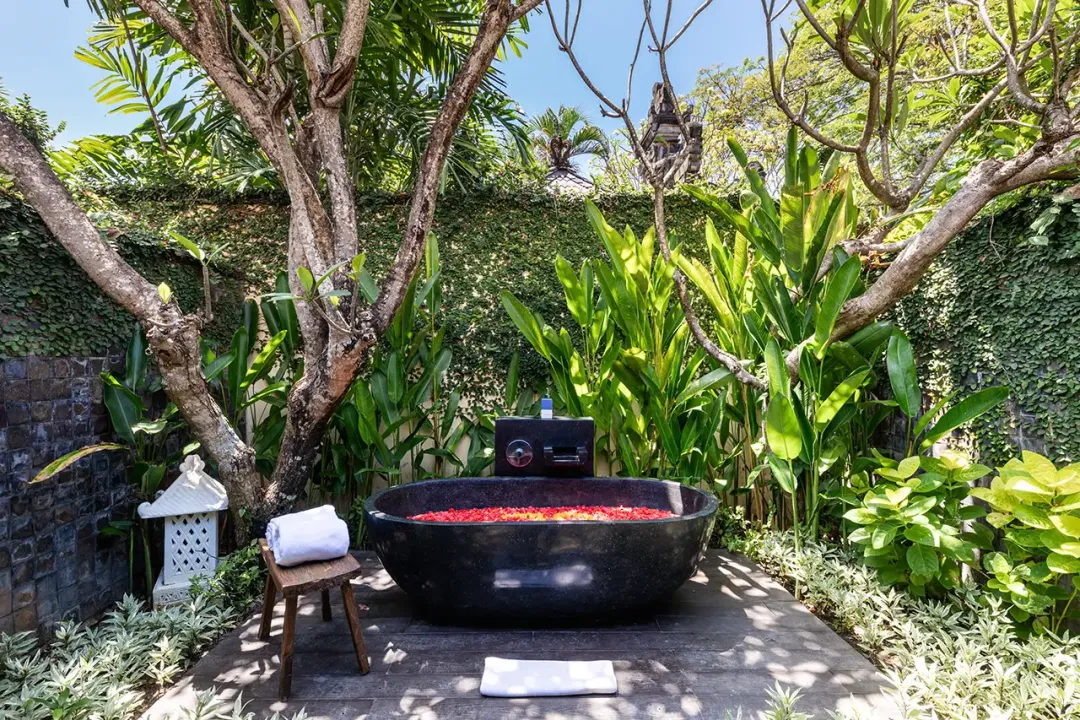 Pool Villa - Bathtub