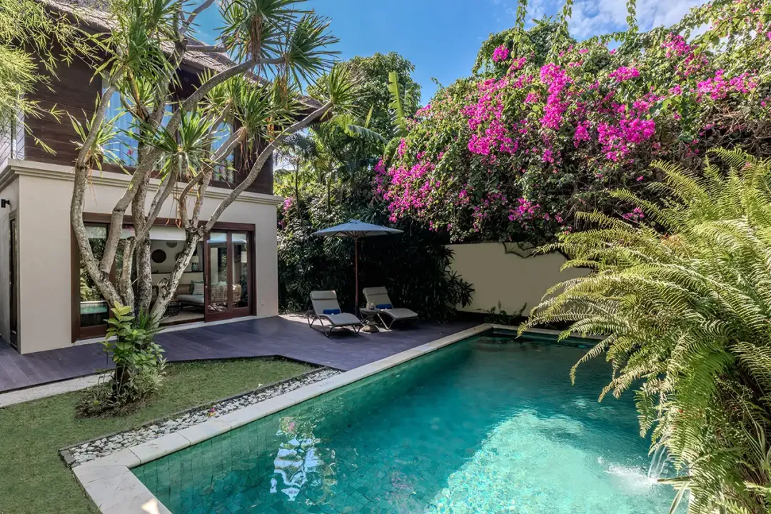 Plantation Pool Villa - Pool Lounge
