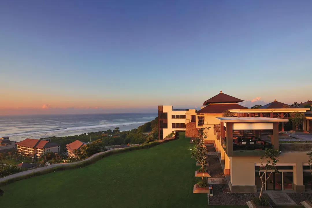 The Ritz-Carlton, Bali - Resort with Sea View