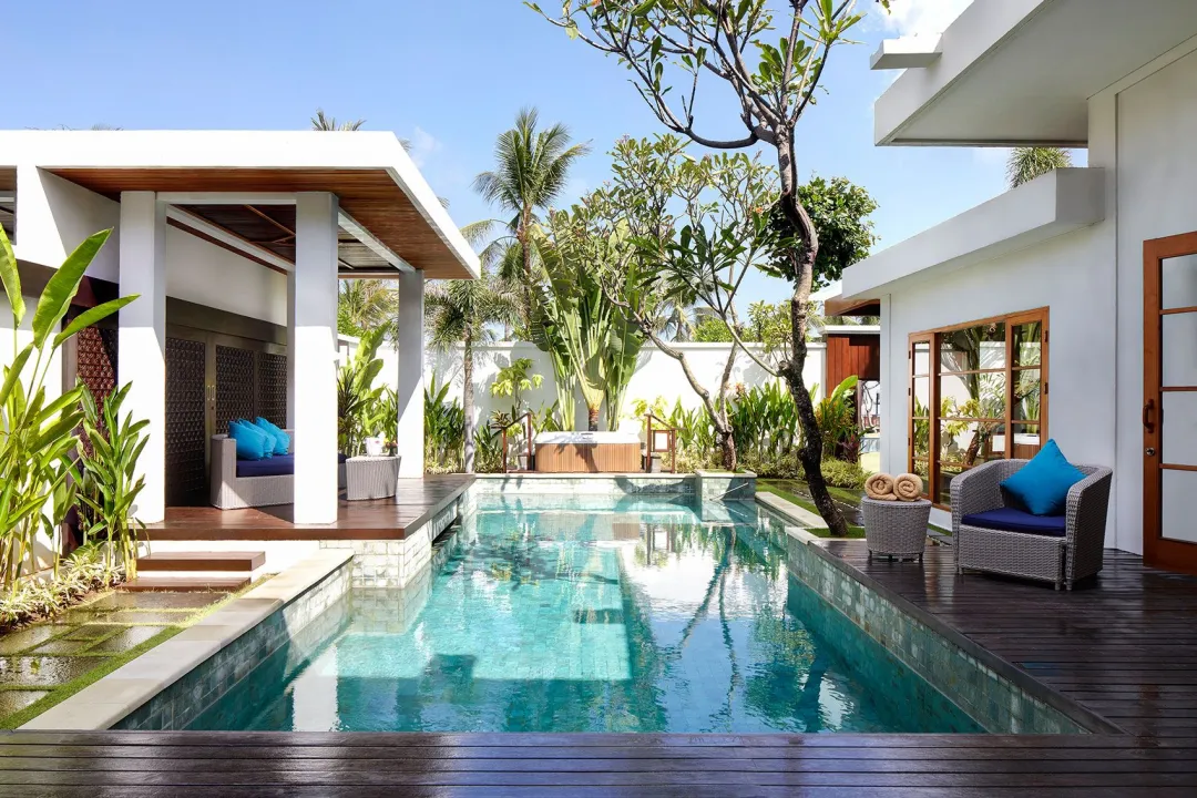 One Bedroom Royal Pavilion Villas - Pool